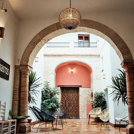Hostal Cafe Frenteabastos Carmona  Exterior foto