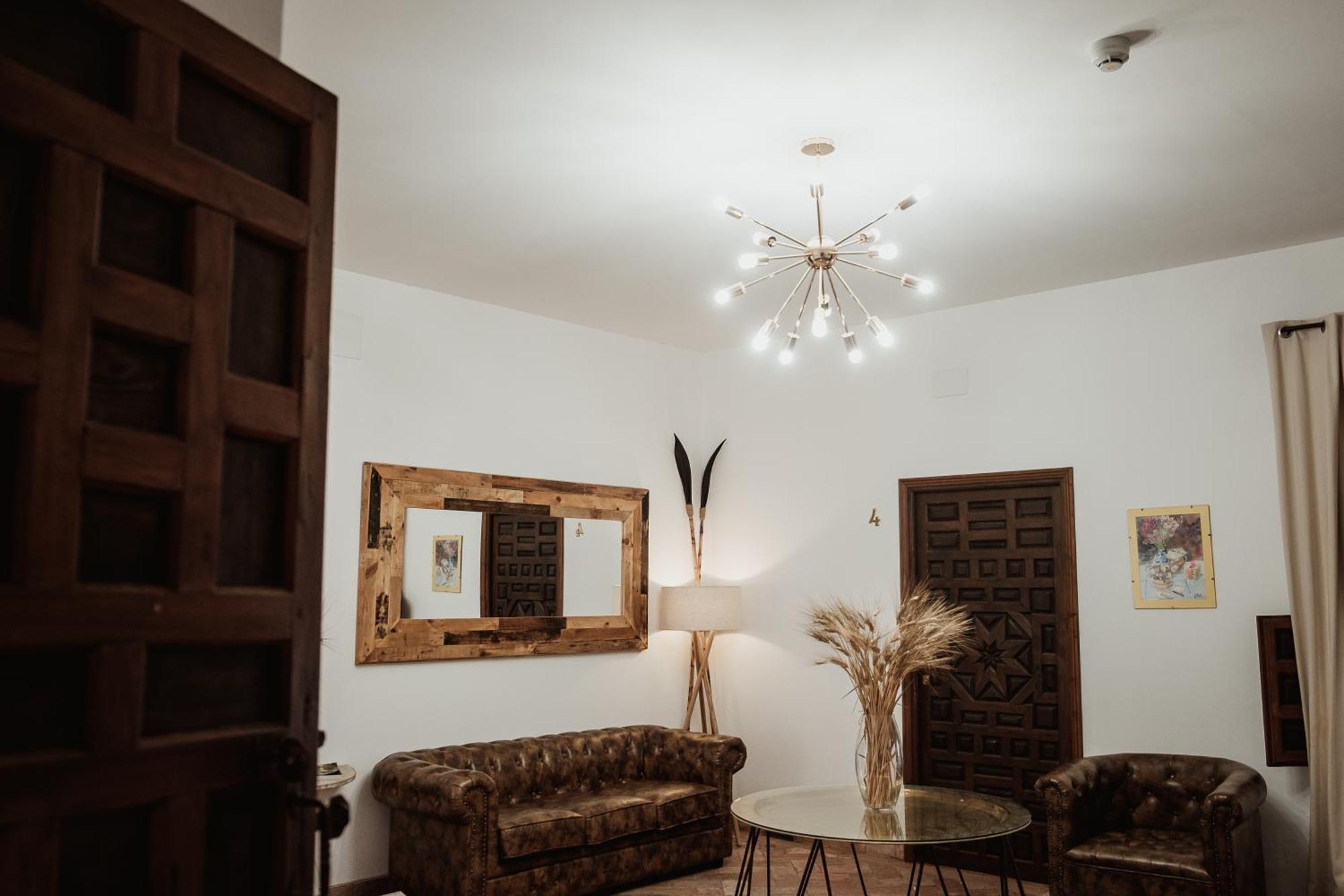 Hostal Cafe Frenteabastos Carmona  Exterior foto