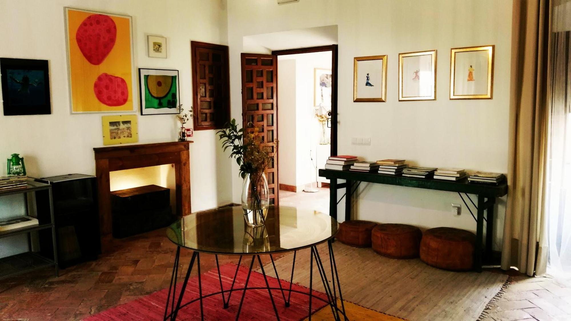 Hostal Cafe Frenteabastos Carmona  Exterior foto